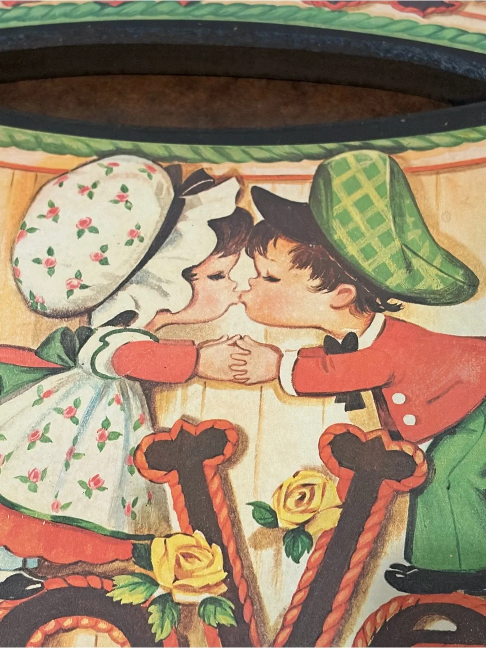 Vintage- Faith & Love Wall Plaques